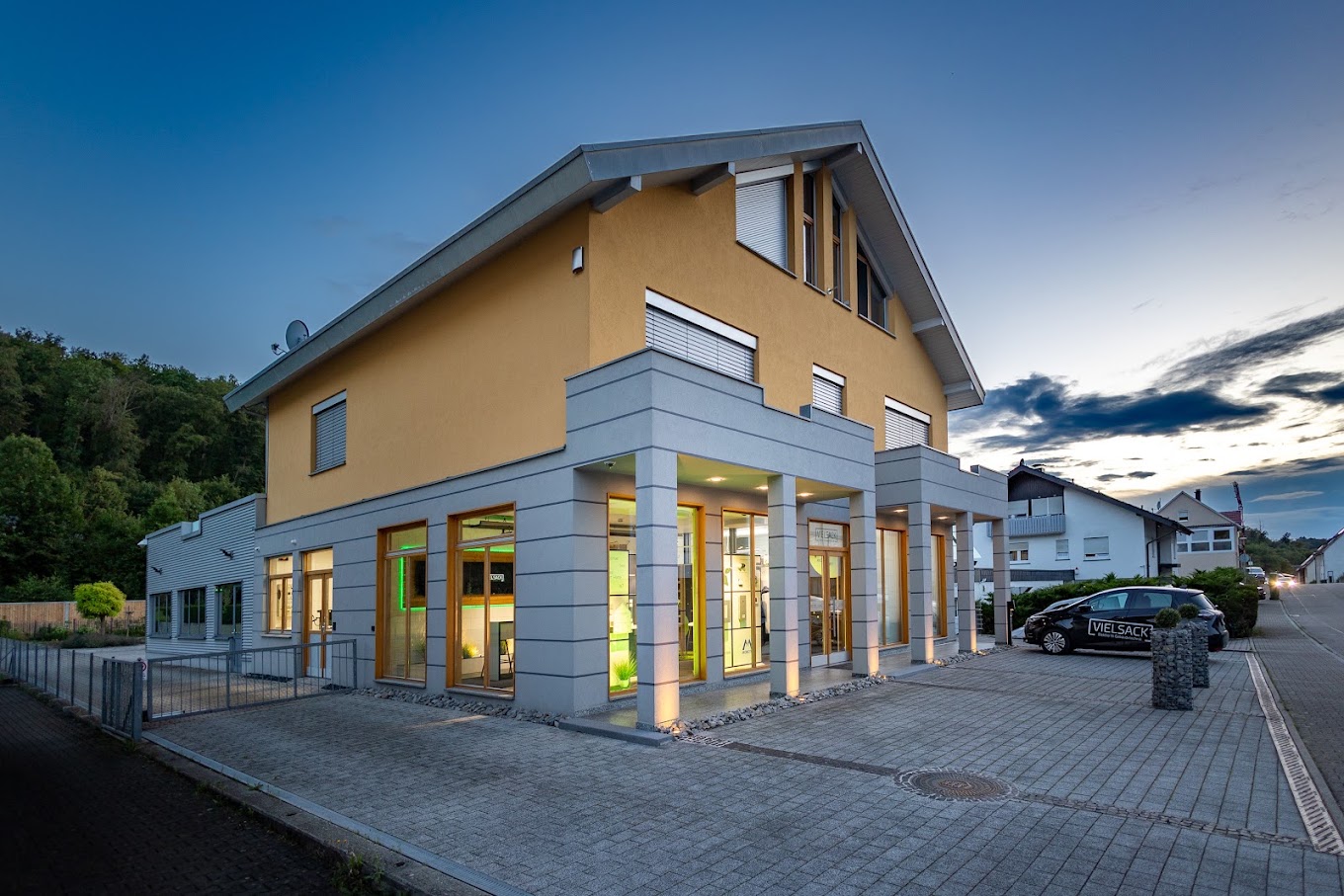 Firmengebäude von Elektro Vielsack in der Raiffeisenstraße